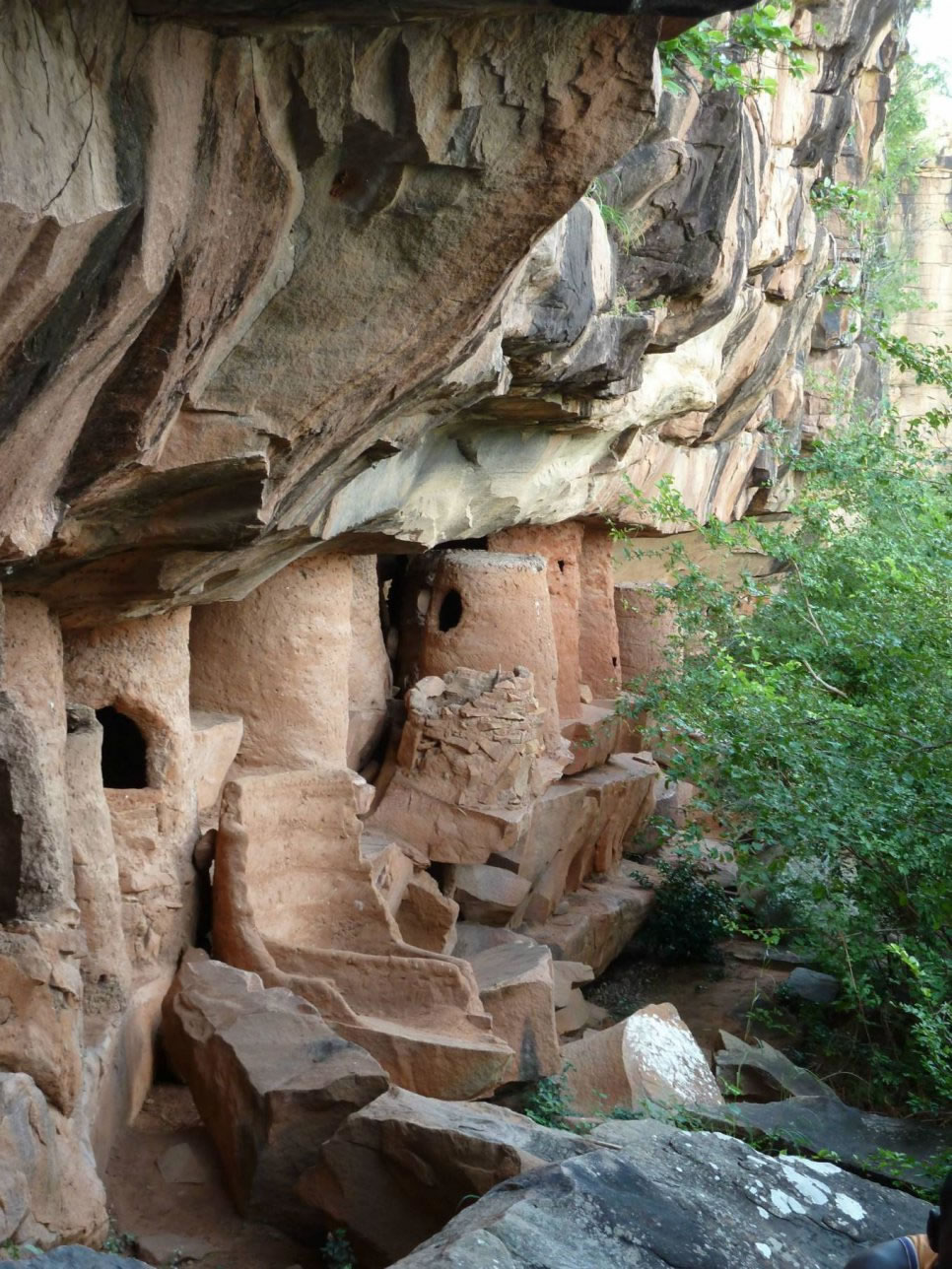 Les grottes et greniers de Nano et Maproug à Dapaong - Nord Togo